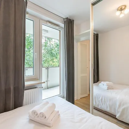 Sluzew Manhattan Place Apartment *
